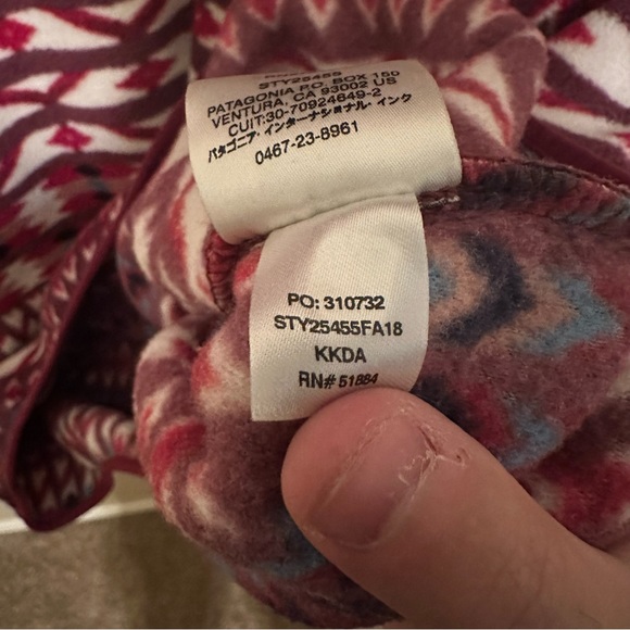 Patagonia Women’s Synchilla Snap-T Kuta Klamath Dark Curant Fleece Pullover - Picture 4 of 4